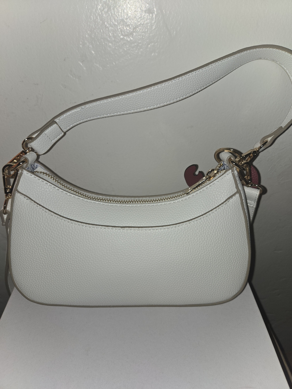 NWT 🏷 Nanette Lepore Shoulder Bag 👜 With Lobster 🦞 Bag Charm - Picture 3 of 6